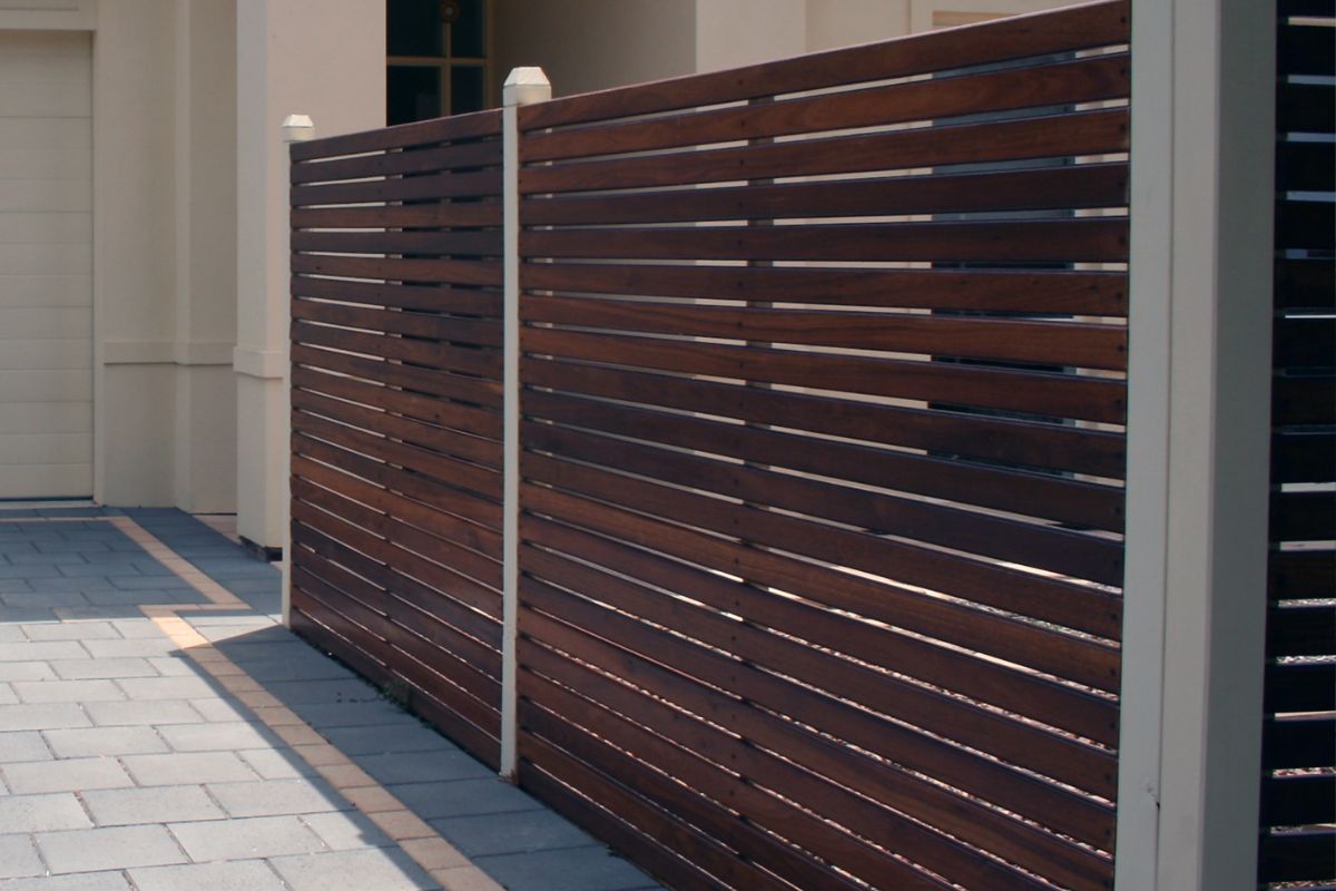 timber fencing Penrith and western Sydney